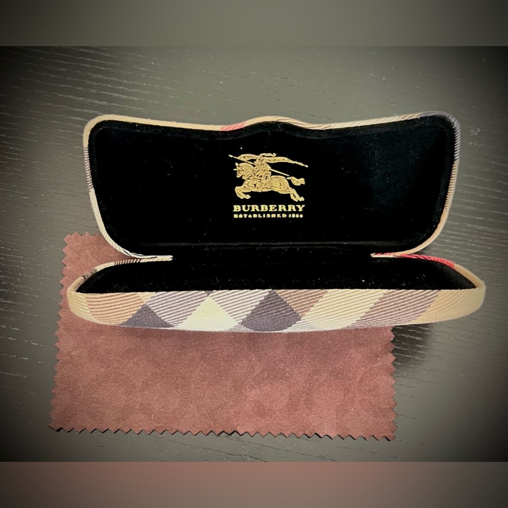 New BURBERRY Nova Plaid Eye Glass Case